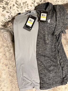 Under Armour Gray Women's Performance Tops